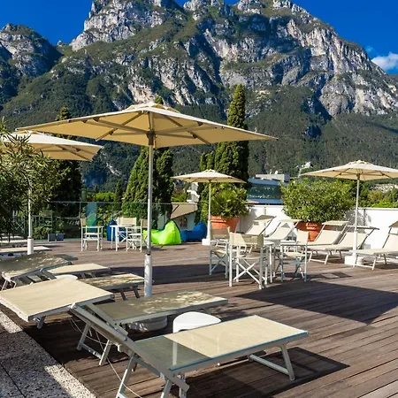 Apartment Garda *