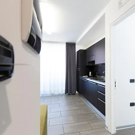 Apartment Garda *